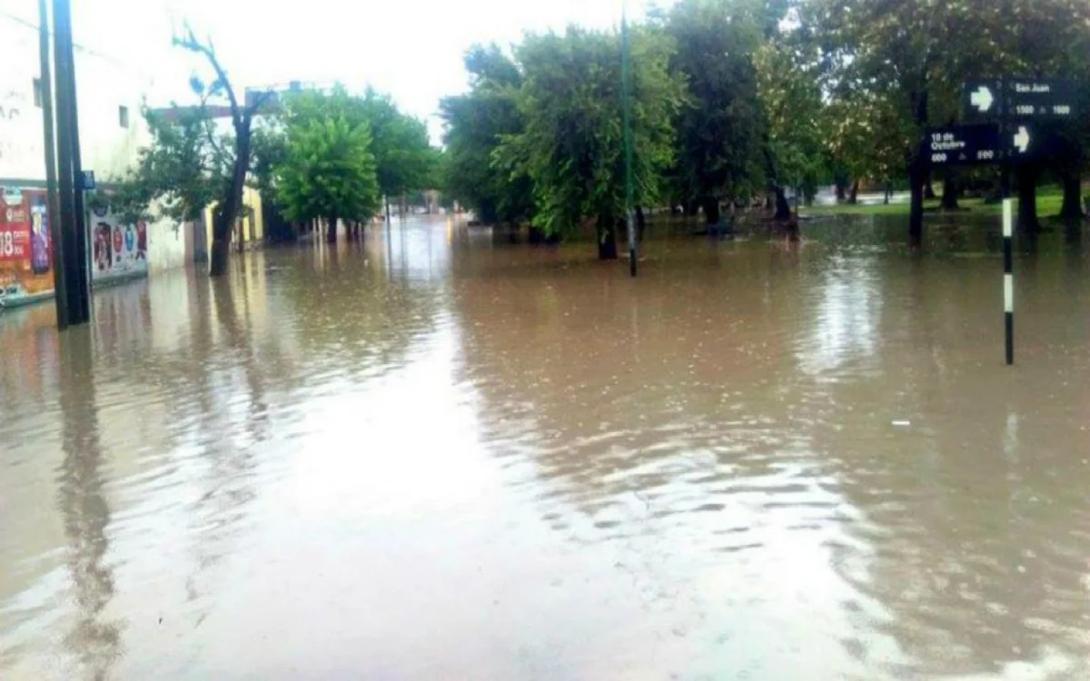 8426-plaza-guruchaga-podria-ya-no-inundarse-con-las-lluvias